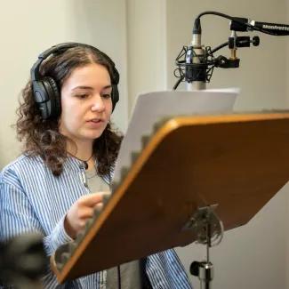 Zur Journalistenschule ifp mitten in München gehört ein Radiostudio. 