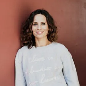 Andrea Walter unterrichtet am ifp Magazingeschichte, Foto privat. 